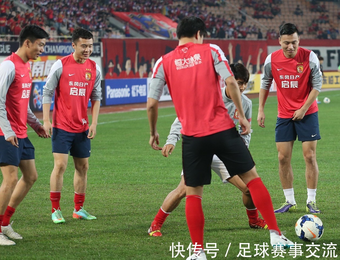 海港今日进行训练，加布里埃尔回归球场（海港今日训练，加布里埃尔重返赛场）