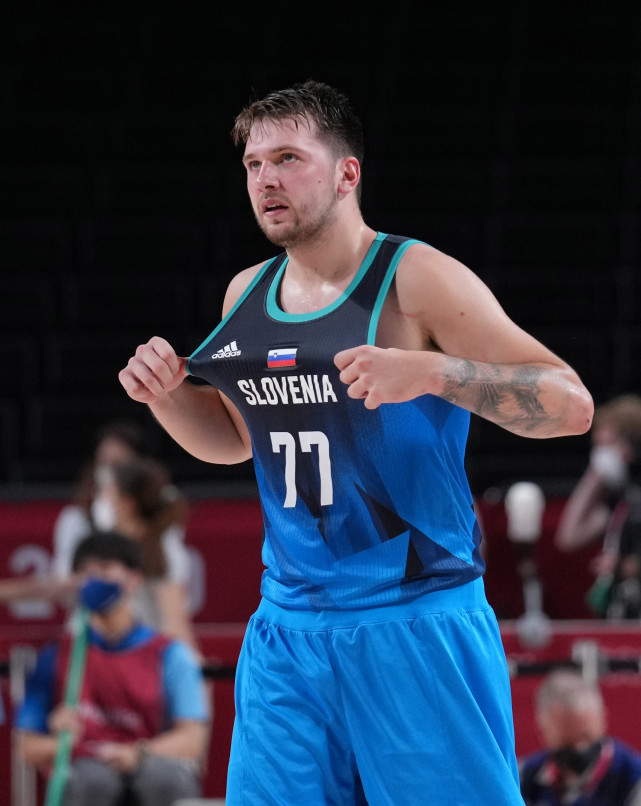 半场战报：比萨0-0克雷莫内塞（半场简报：比萨与克雷莫内塞战成0-0）