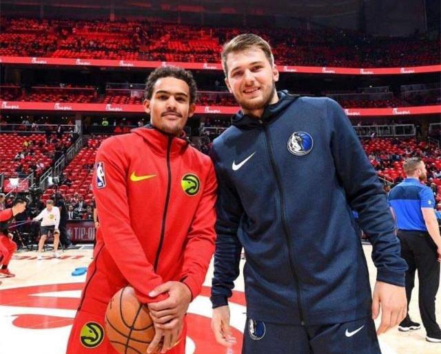 卡利亚里3-3热那亚，维蒂尼亚先拔头筹，阿龙-马丁扳平比分（卡利亚里3比3战平热那亚：维蒂尼亚首开纪录，阿龙-马丁扳平）