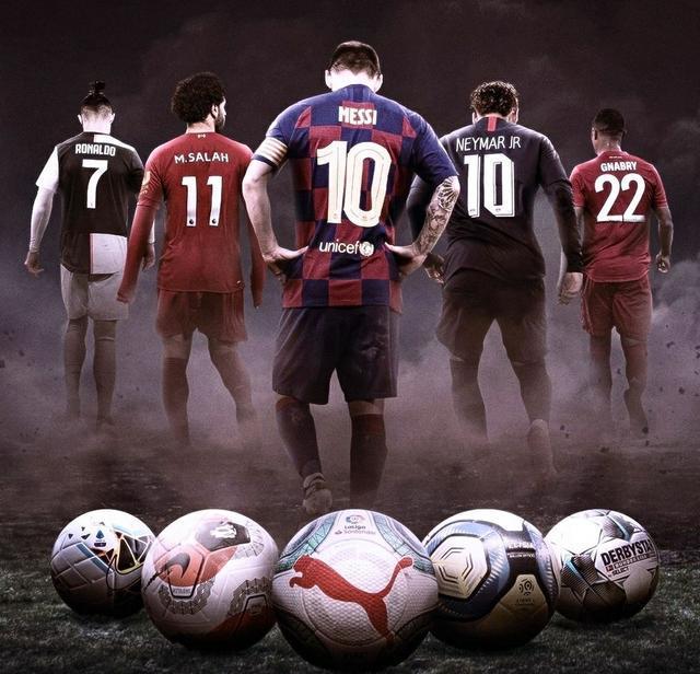 米体：将有一万名左右的那不勒斯球迷远征罗马，警方压力很大（米体：近万名那不勒斯球迷将赴罗马，警方面临重压）