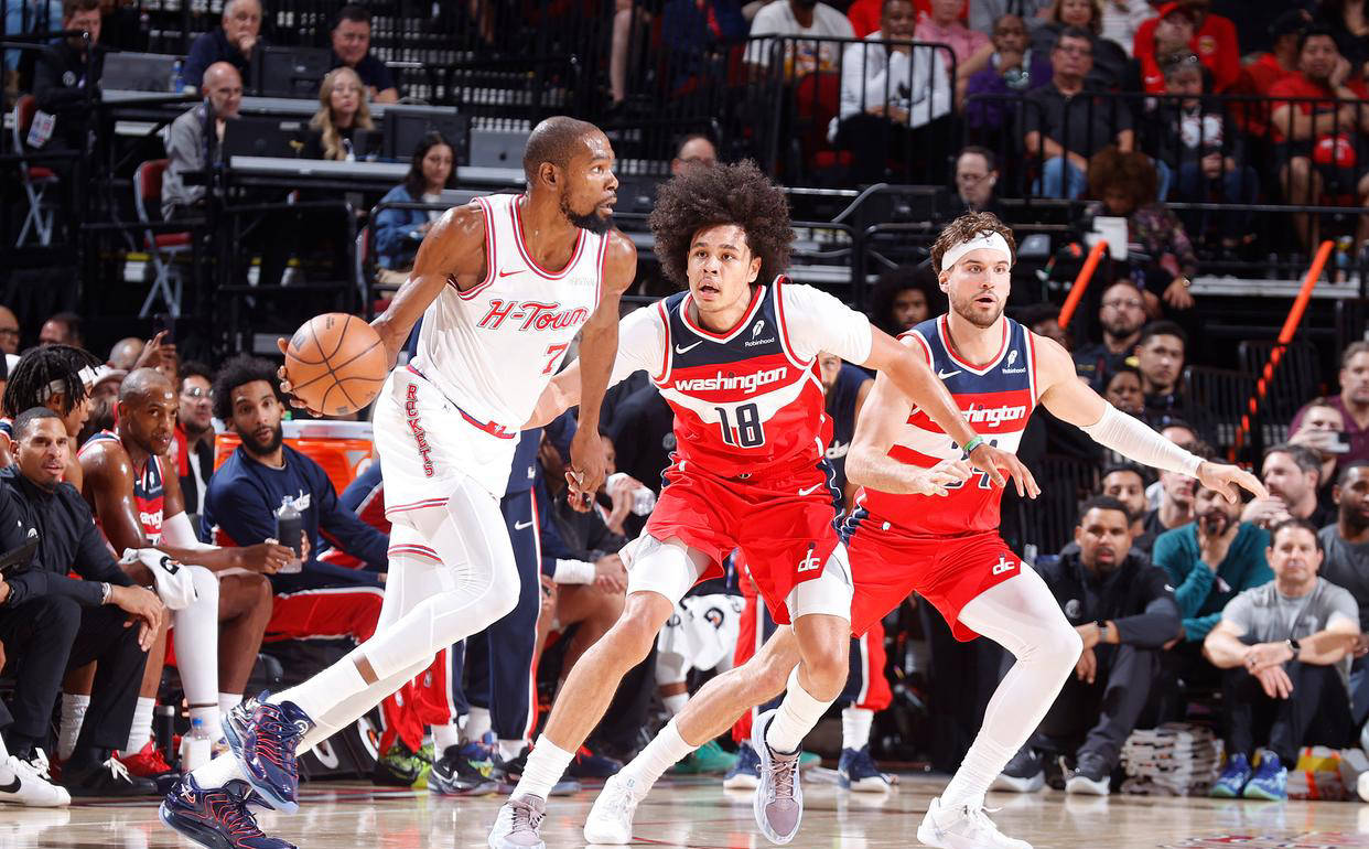 范德芬：我给伊萨克发了短信，我只是想封堵射门&他运气不好（范德芬：赛后给伊萨克发短信，只是想封堵那脚射门，他确实有点倒霉）