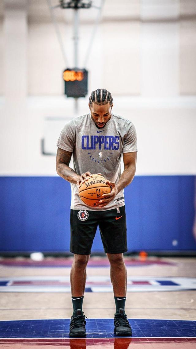 积极表态，重返NBA赛场，快船终于揭开真相，MVP难逃责任（主动发声重返NBA，快船真相大白，MVP难辞其咎）