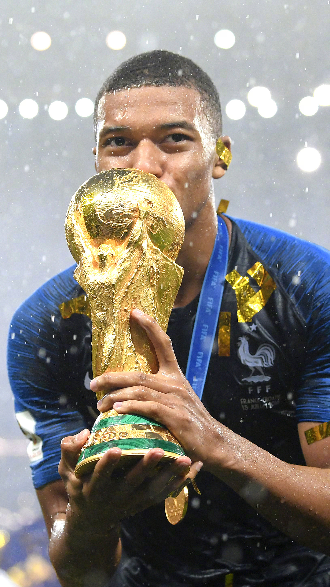 FIFA发布的世界杯赛程以美东时间计算，比北京时间慢12小时（FIFA世界杯赛程以美东时区为准，较北京时间晚12小时）